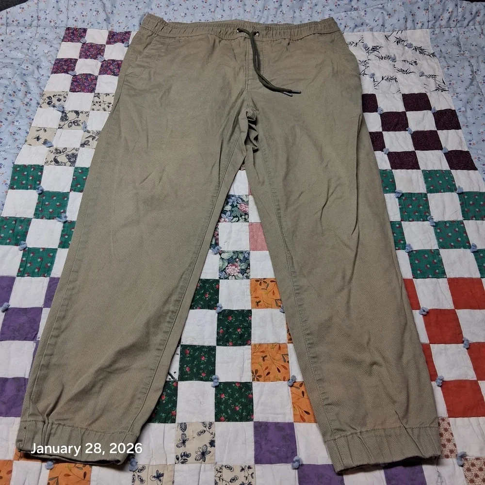 Banana Republic Aiden Fit Dress Jogger Chino Pants‎ Size 36x32 Tan Khaki